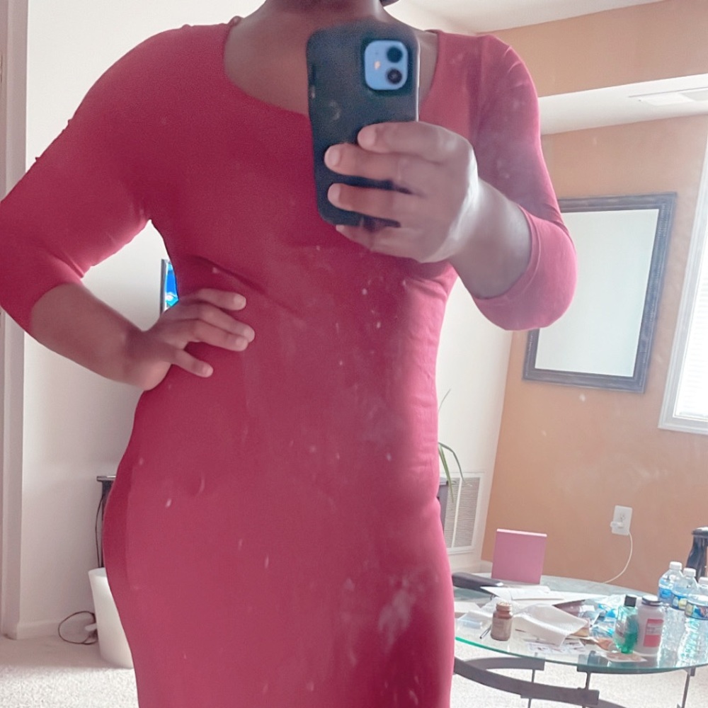 Fashion to figure - Cranberry Bodycon dress, size 14-16